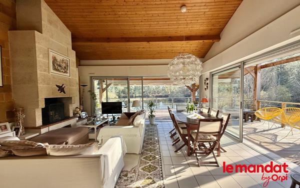 Maison à vendre    6 pièces •  Saint-Aubin-de-Médoc