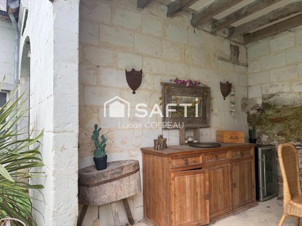 Maison de maître au bord de la rivière