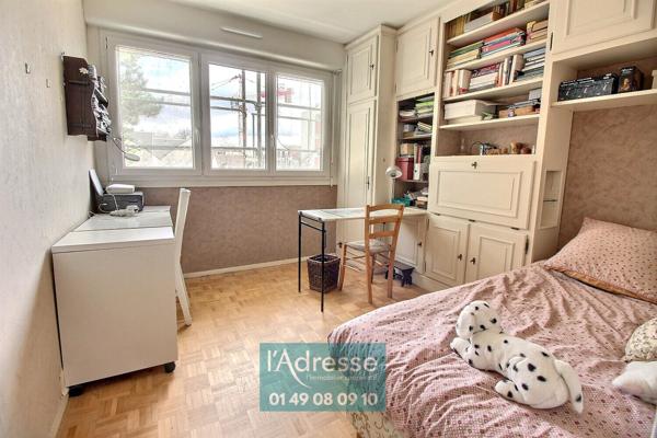 Centre-ville ? Appartement familial 92 m² avec balcon ? 3 chambres - Metro 14