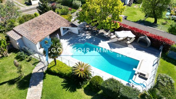 Villa
                                                                                                                                                                                                                                                                                                                        6 pièce(s)                                                                                                                                                                                                          5 chambre(s)                                                                                                                                                                                                          262.7  m²