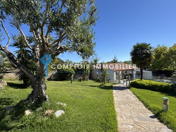 Villa
                                                                                                                                                                                                                                                                                                                        6 pièce(s)                                                                                                                                                                                                          5 chambre(s)                                                                                                                                                                                                          262.7  m²