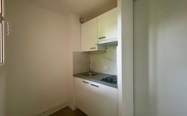 Appartement à vendre    2 pièces • 31,04 m2 Blagnac
