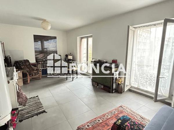 À vendre Appartement 2 pièces 41 m² - Marseille 13006