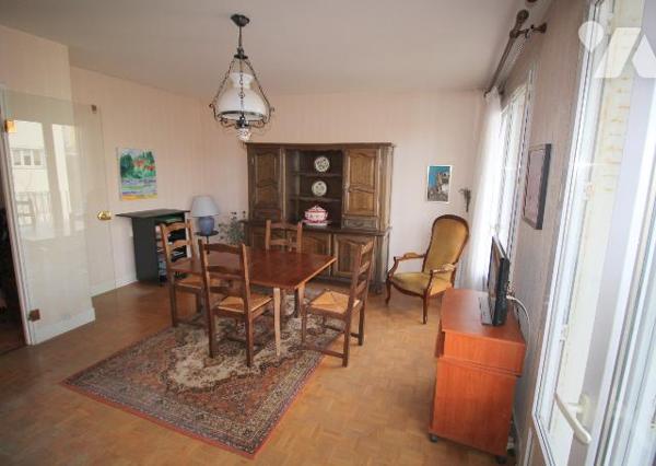 CHEVILLY LARUE, A 13min A PIED du METRO 14 L'HAY LES ROSES