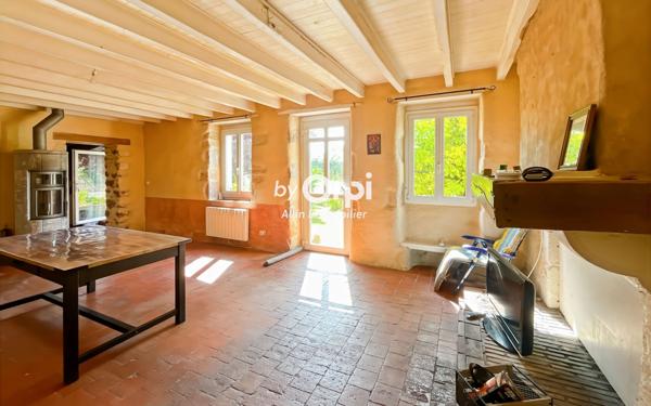 Maison à vendre    3 pièces •  Vallon-en-Sully