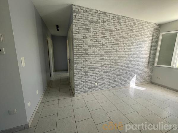 Location Maison81 m² - 4 Pièces - ORCENAIS (18200)