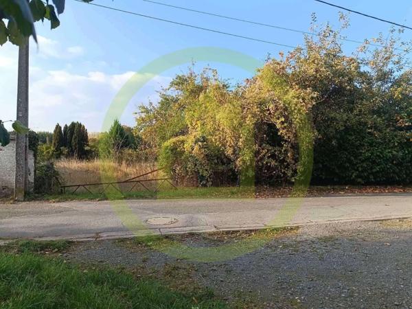 Terrain à SAINT AMAND LES EAUX (59230)