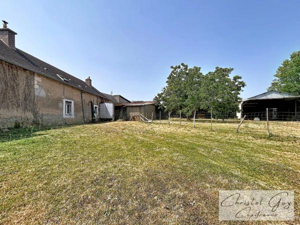 Sarthe (72), Propriété à vendre sur plus de 4 hectares, habitation et nombreuses dépendances et espaces de stockage, fort potentiel agricole, touristique ou artisanel