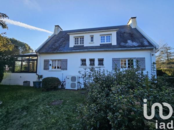 Maison à vendre 8 pièces 175 m² Les Essarts-le-Roi