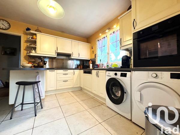 Maison à vendre 8 pièces 175 m² Les Essarts-le-Roi