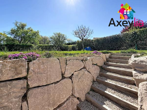 Commelle-Vernay (42120) A VENDRE - COMMELLE-VERNAY - MAISON D'ARCHTIECTE, DE 2015 ET 201M2 AVEC 5 CHAMBRES ET TERRAIN