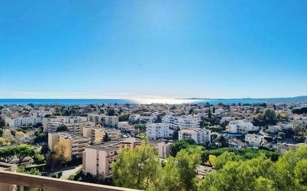 Appartement à vendre    3 pièces • 65 m2 Cagnes-sur-Mer