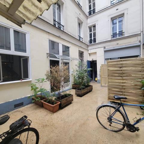 📍PARIS 5ème – Studio/Loft de 30 m² Carrez + mezzanine – Emplacement recherché au cœur du Quartier Latin