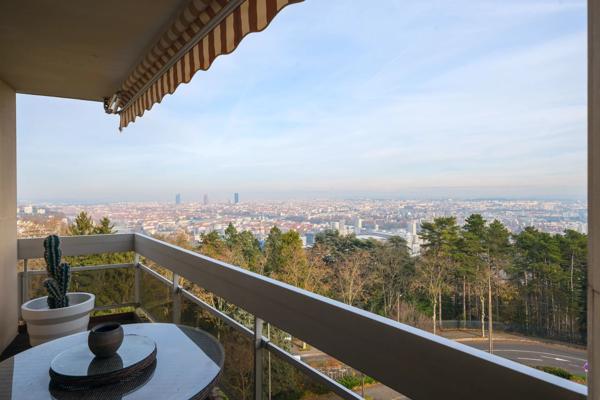 Sainte-Foy-les-Lyon - Appartement de 125 m2 - 3 chambres - Balcon
