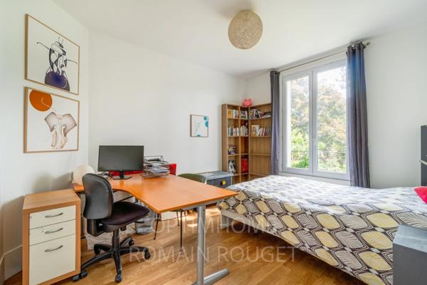 BAS DE CHATOU - Maison 6 pièces à 1KM du RER