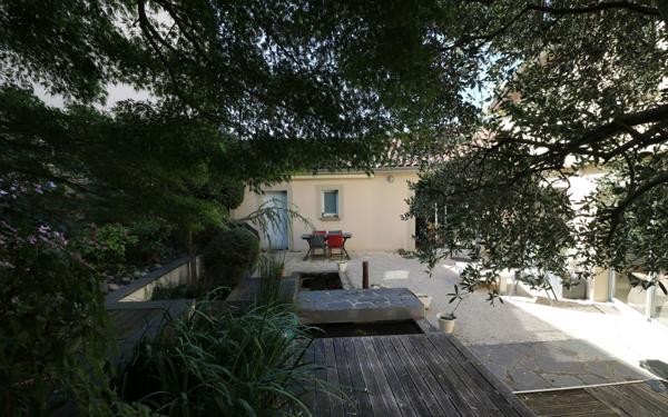 Maison à vendre    5 pièces •  Montanay