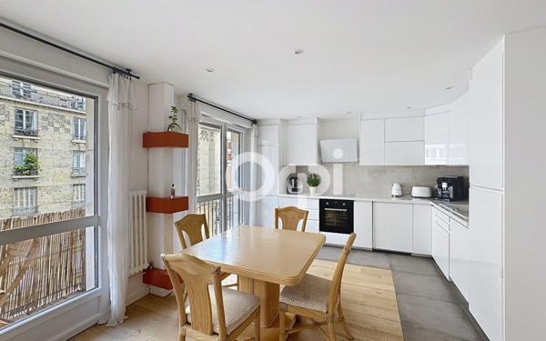 Appartement à vendre    4 pièces • 65,41 m2 Paris 15