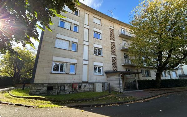 Appartement à vendre    3 pièces • 81,04 m2 Orléans
