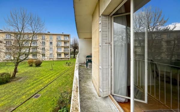 Appartement à vendre    3 pièces • 81,04 m2 Orléans