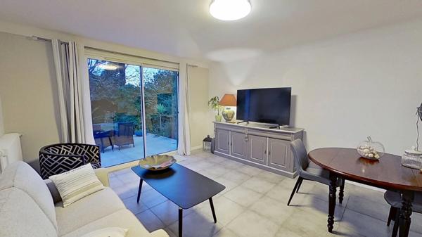 COUP DE COEUR - 2 maisons sur une même propriété - BAINS SUR OUST ( 35600 )