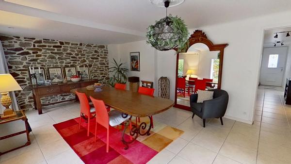 COUP DE COEUR - 2 maisons sur une même propriété - BAINS SUR OUST ( 35600 )