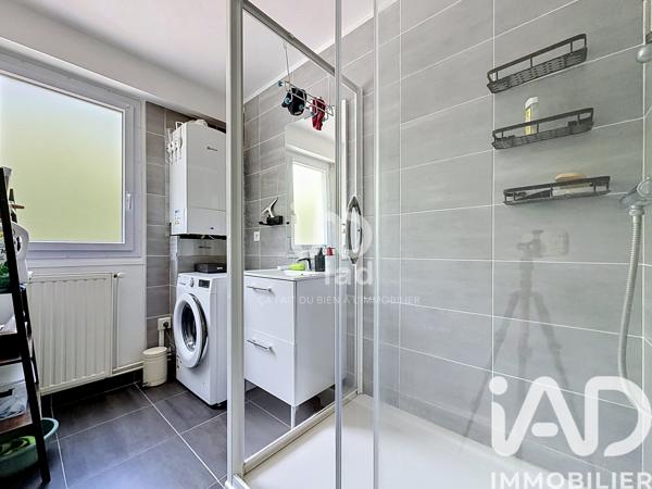 Appartement à vendre 5 pièces 96 m² Saint-Priest