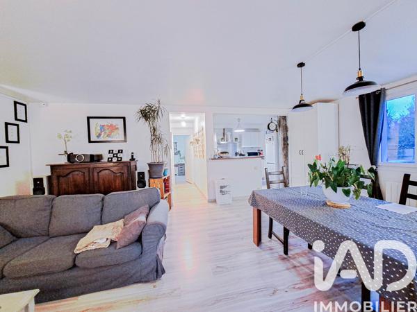 Appartement à vendre 3 pièces 80,74 m² Tacoignières