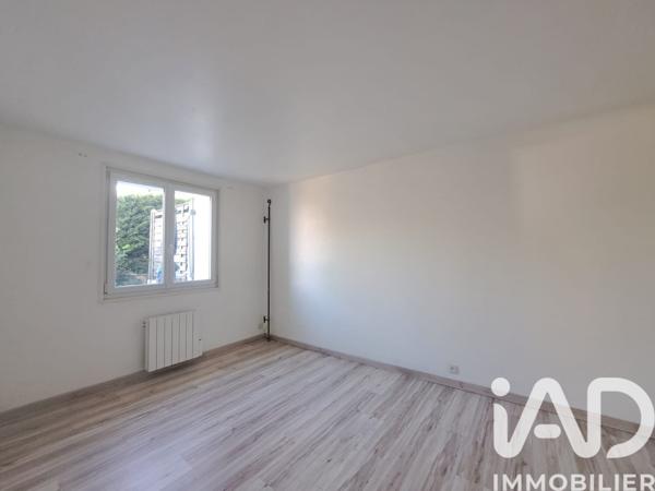 Appartement à vendre 3 pièces 80,74 m² Tacoignières