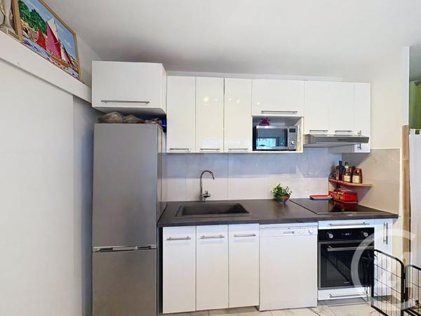 Appartement F2 à vendre  2 pièces - 40 m2 MANDELIEU LA NAPOULE - 06