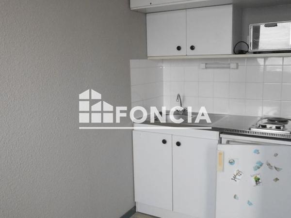 Location Studio 23.8 m² - 93-99 RUE CHARLES LEGENDRE Limoges 87000