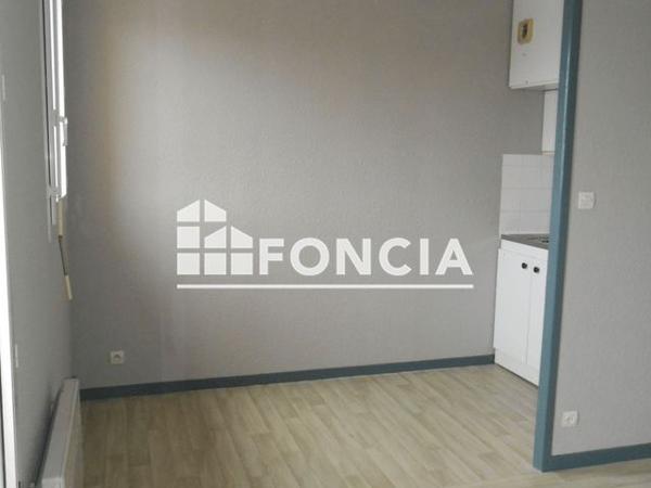 Location Studio 23.8 m² - 93-99 RUE CHARLES LEGENDRE Limoges 87000