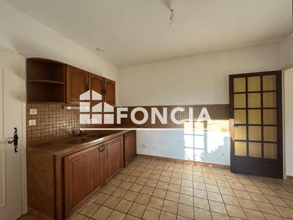 Location Maison 4 pièces 99 m² - 82 avenue des Anciens Combattants d'Afrique du Nord Sainte Livrade Sur Lot 47110