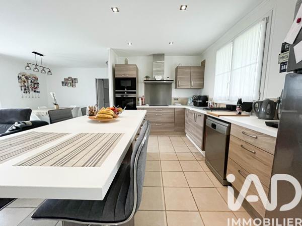 Maison à vendre 5 pièces 106 m² Mantes-la-Ville