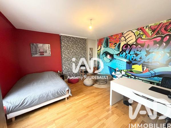 Maison à vendre 11 pièces 212 m² Beaufort-en-Anjou