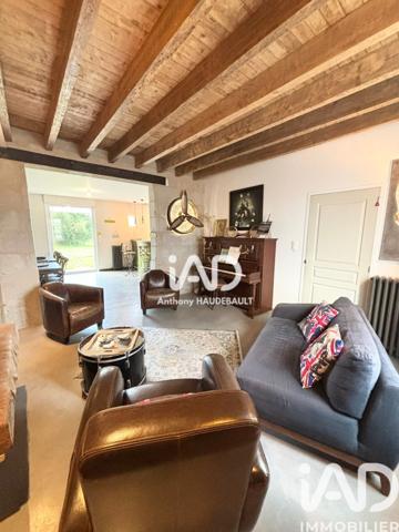 Maison à vendre 11 pièces 212 m² Beaufort-en-Anjou