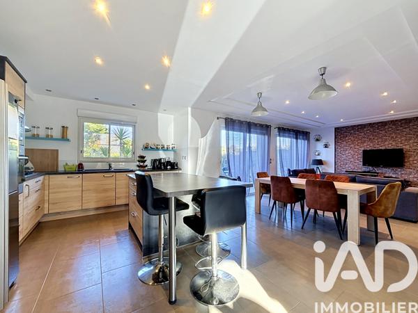 Maison à vendre 5 pièces 145 m² Saint-Méloir-des-Ondes