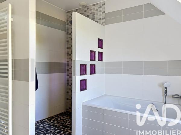 Maison à vendre 5 pièces 145 m² Saint-Méloir-des-Ondes