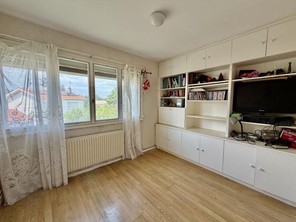 Maison 286 000 € Villenave-d'Ornon 4 p 85 m² DPE E