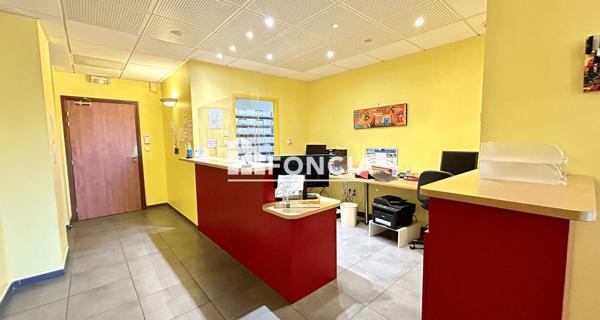 À vendre Local commercial 200 m² - Béziers 34500