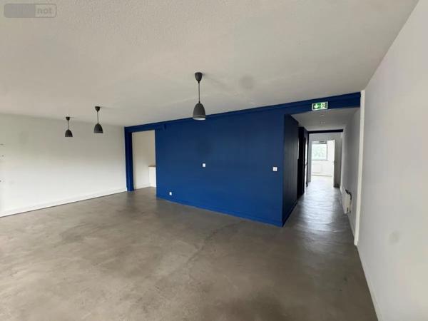 Location - Fonds et/ou murs commerciaux Lille 59000 82 m 2