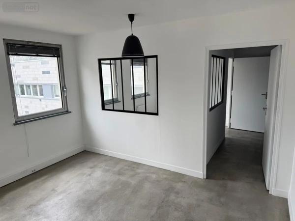 Location - Fonds et/ou murs commerciaux Lille 59000 82 m 2