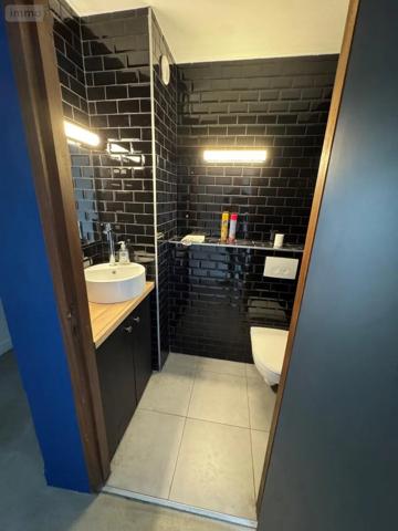 Location - Fonds et/ou murs commerciaux Lille 59000 82 m 2