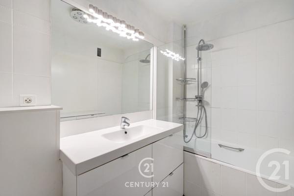 Appartement T2 à vendre  2 pièces - 57,54 m2 PARIS - 75015