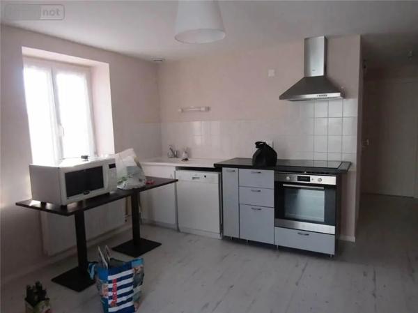 Location - Appartement Vonnas 01540 4 pièces 85 m 2