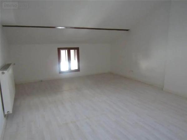 Location - Appartement Vonnas 01540 4 pièces 85 m 2
