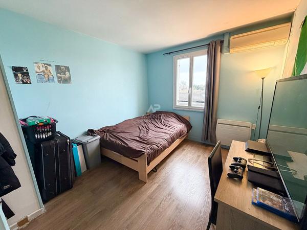 Appartement Cergy 6 pièce(s) 108.80 m2 277 000 € **  - Référence  2255