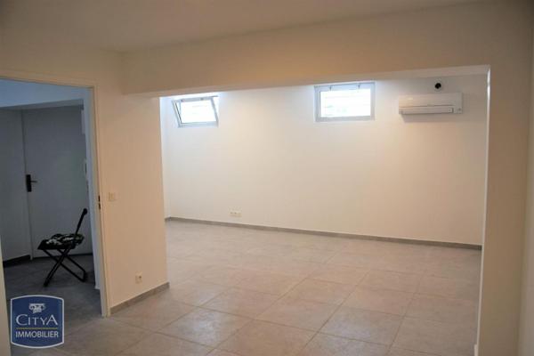 Local professionnel à louer