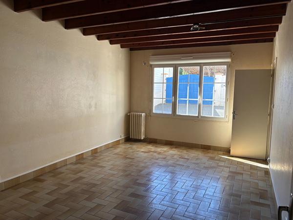 Maison 6 pièces à louer à Bressuire - Proche écoles et commodités