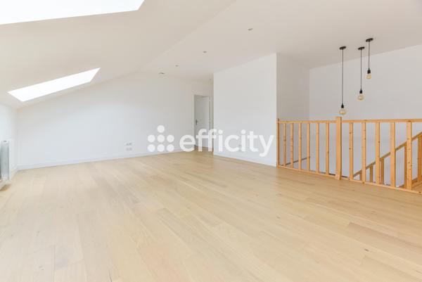 Maison
         8 pièces
        - 208 m² Bien prestige 450 000 €*