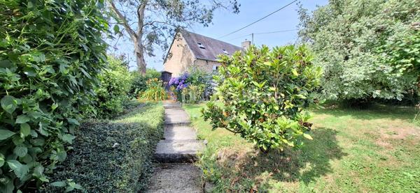 Vente Maison105 m² - 4 Pièces - VILLEDIEU LES POELES (50800)